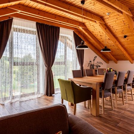 Bed&Breakfast Vinarija Coner ビェロヴァル エクステリア 写真