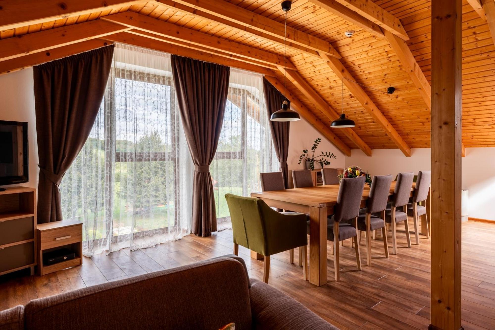 Bed&Breakfast Vinarija Coner ビェロヴァル エクステリア 写真