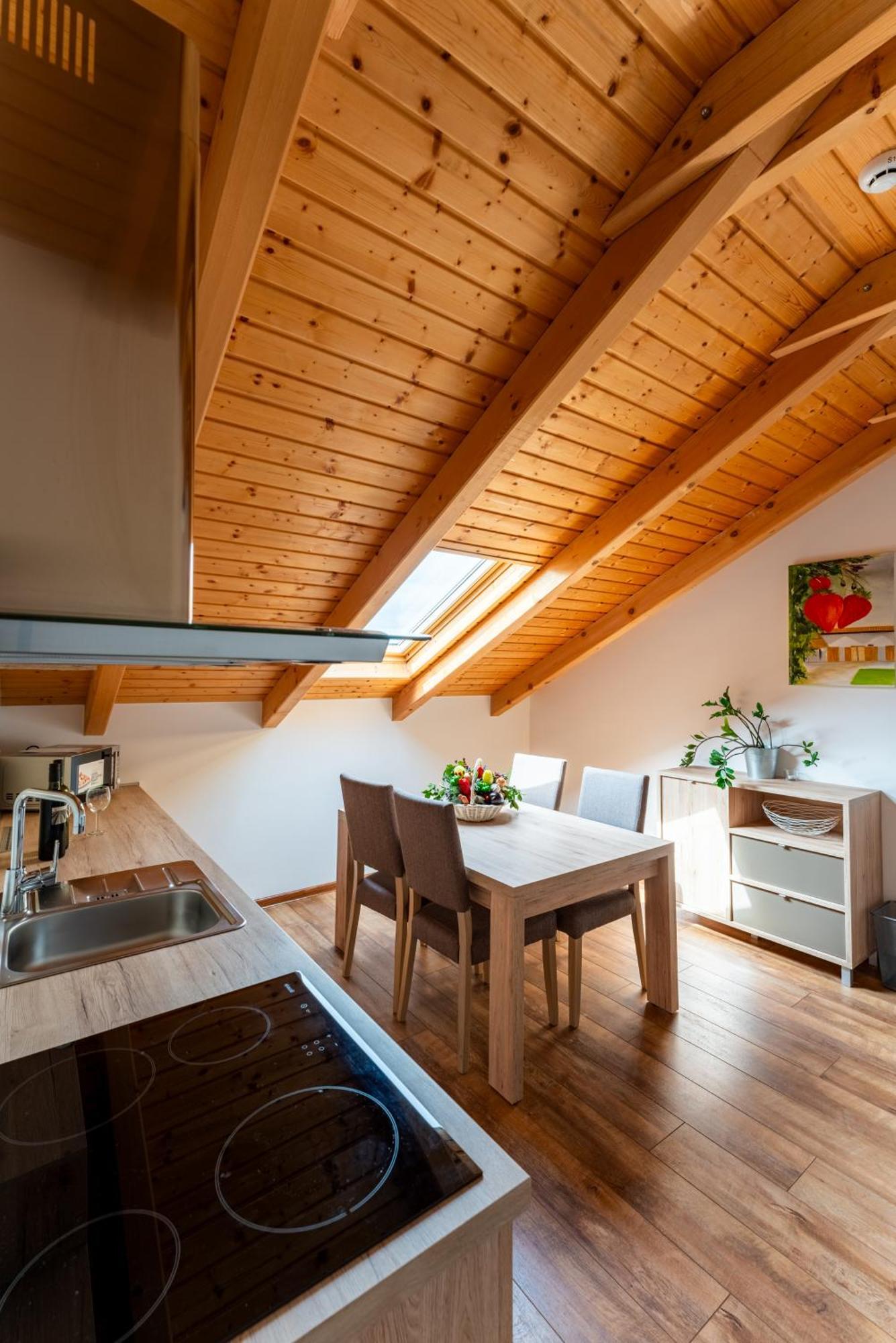 Bed&Breakfast Vinarija Coner ビェロヴァル エクステリア 写真