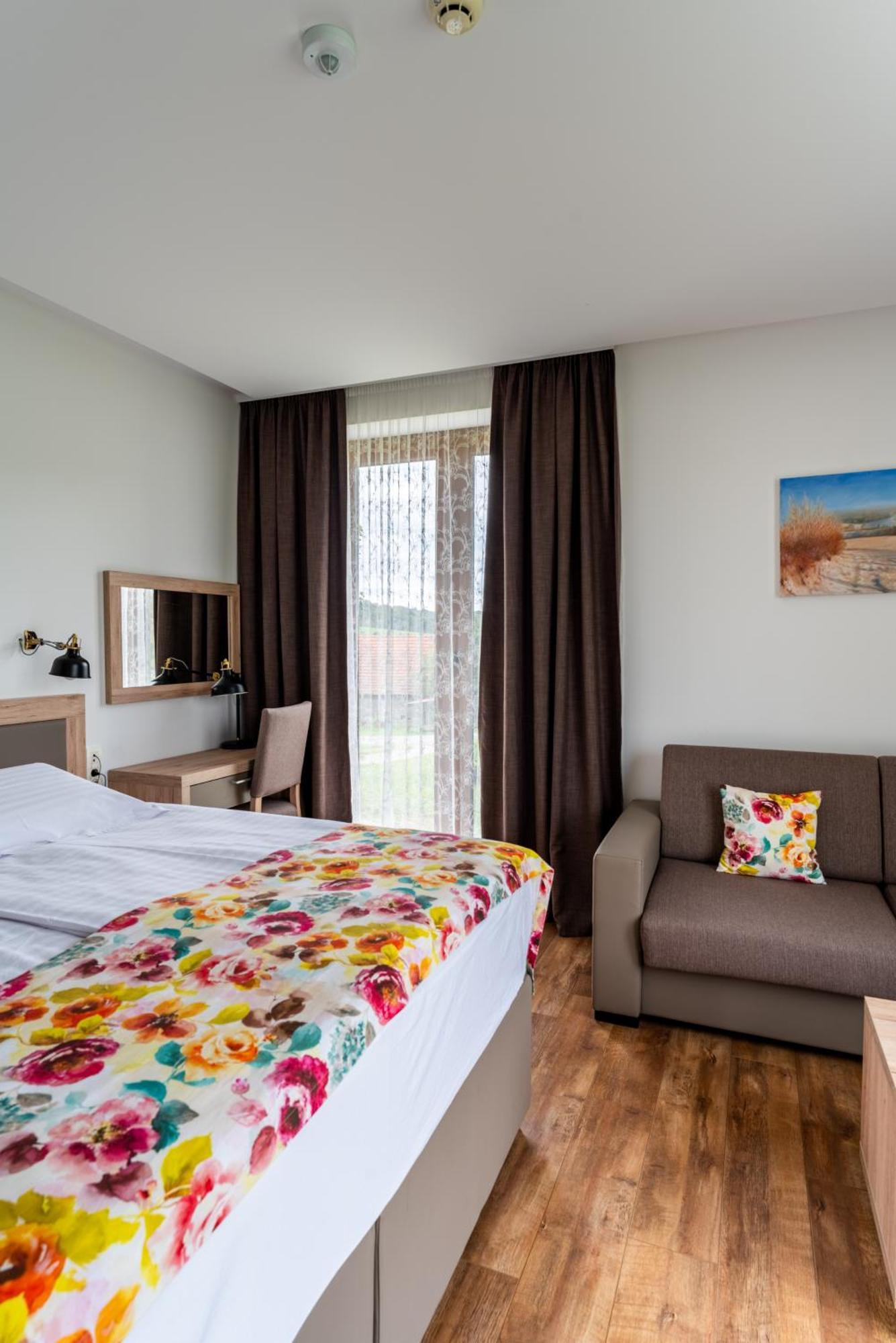 Bed&Breakfast Vinarija Coner ビェロヴァル エクステリア 写真
